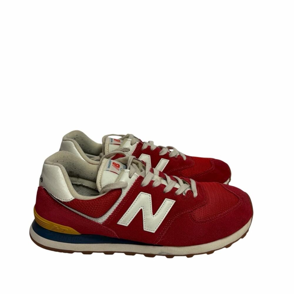 NEW BALANCE RED AND WHITE MEN CLASSIC 574 COMFORT SNEAKERS SIZE 10.5 - Picture 2 of 8